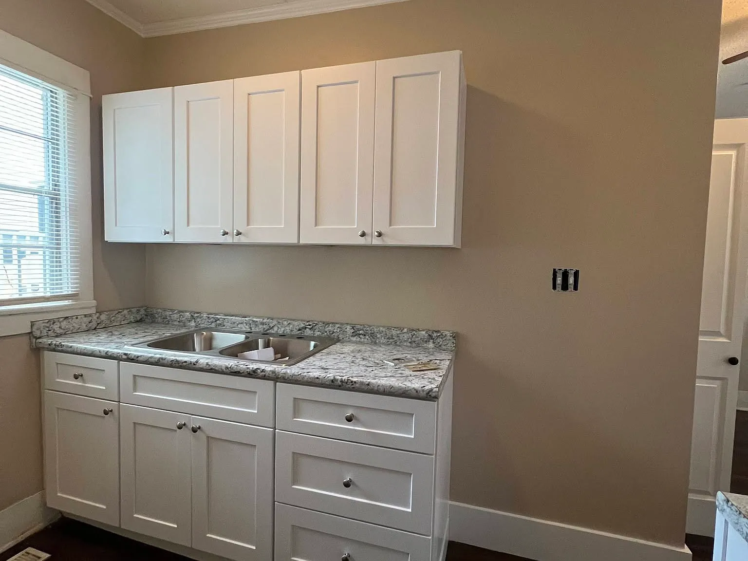 1 bed, 937 sqft, $975 — Photo 4