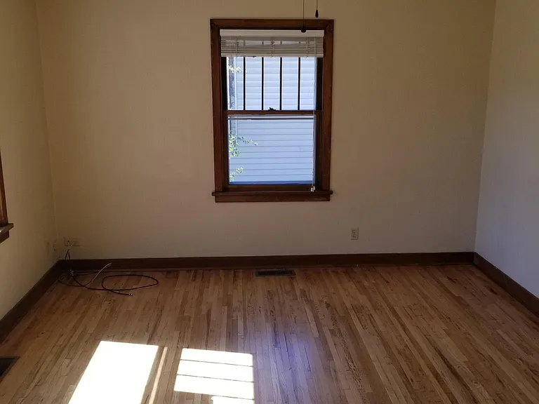 1444 Grand Ave — Photo 23