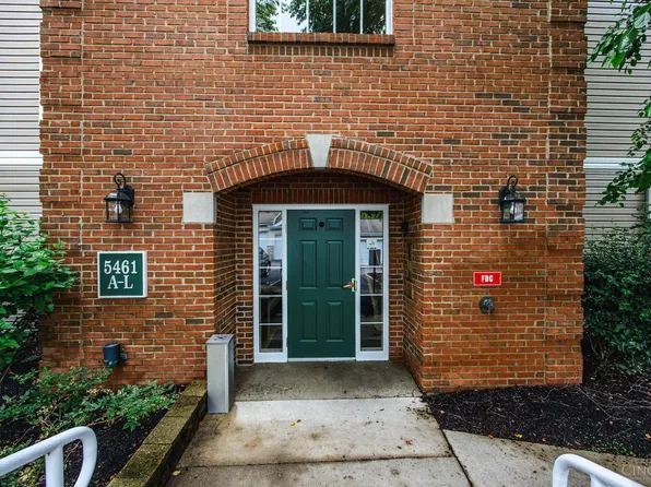 5461 Michelles Oak Ct APT F, Green Township, OH 45248