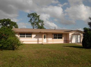 12 Kentucky Rd, Lehigh Acres, FL 33936
