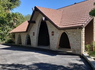 10759 Bar X Trl, Helotes, TX 78023