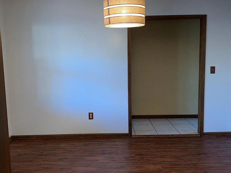 5505 S Clay Ave — Photo 5