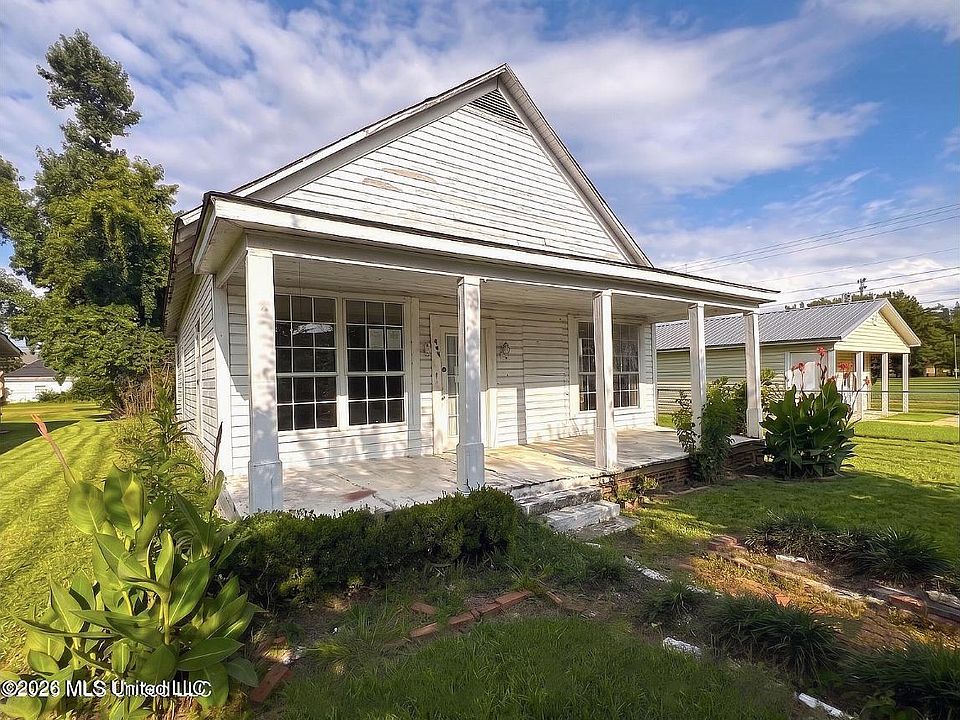 1st image of 604 Central St