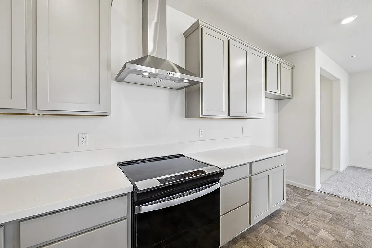 186 Cartier St - Photo 9