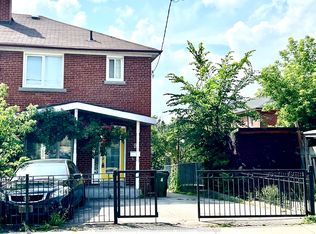 8 Porter Ave, Toronto, ON M6N 2G9