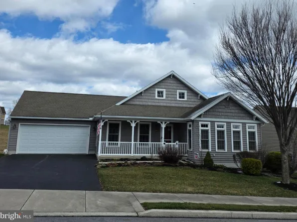 854 Cambridge Dr, Manheim, PA 17545