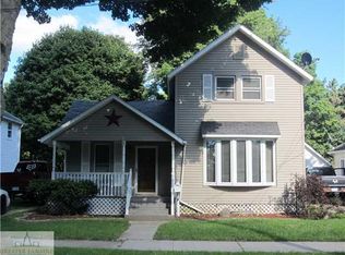 419 Prairie St, Charlotte, MI 48813