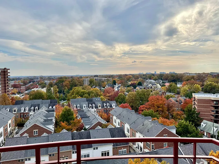 2400 Clarendon Blvd #Penthouse 11 — Photo 6
