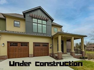 2445 Edgewood Trce, Cleveland, OH 44124