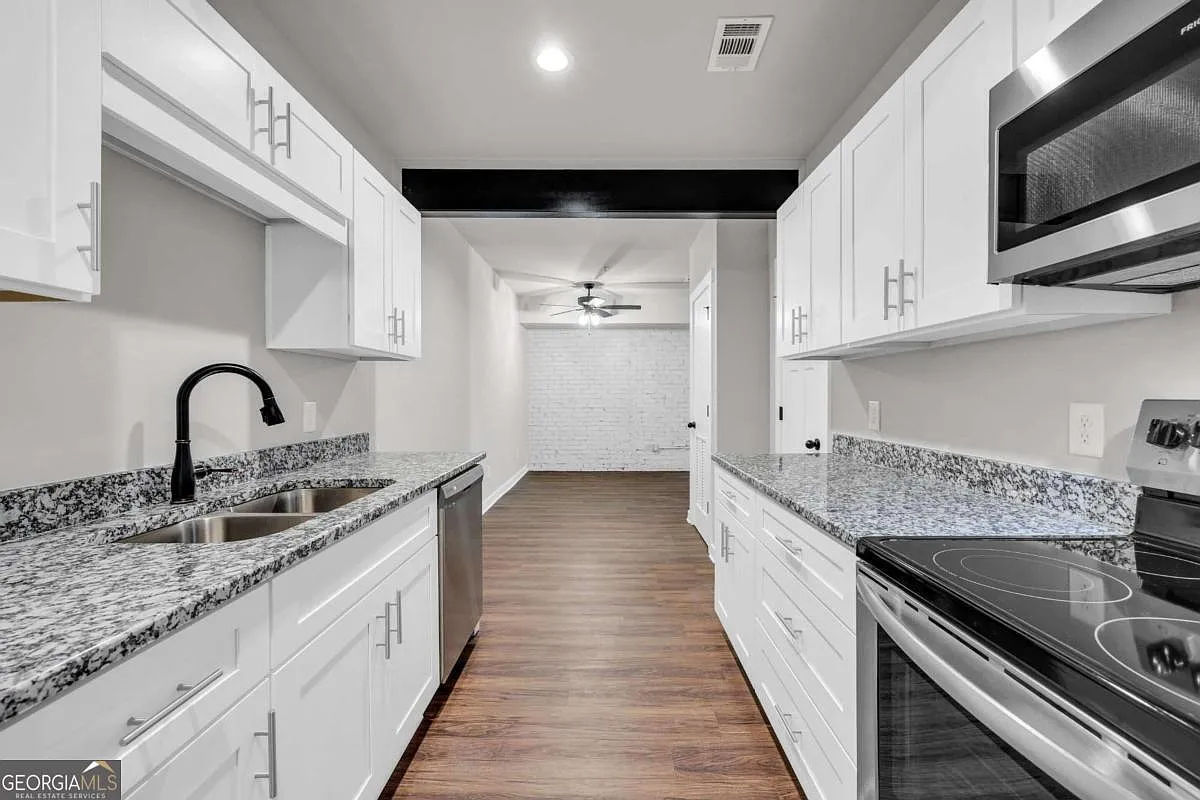 2 bed, 2.0 bath, $1,500 — Photo 4