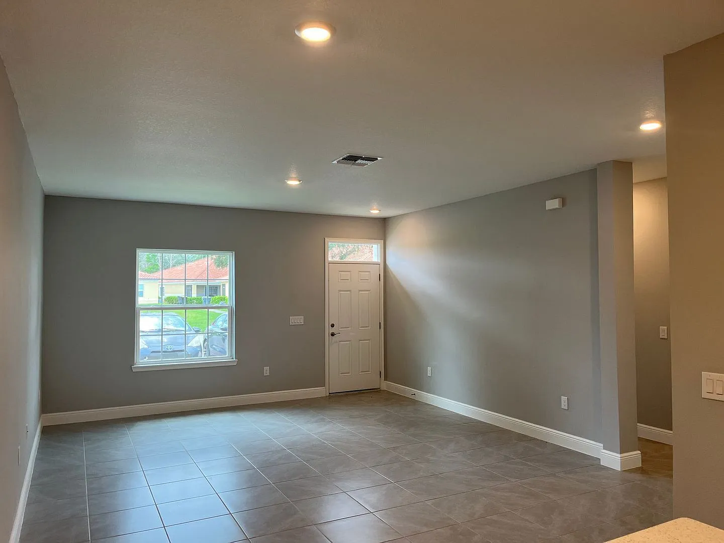 2 bed, 2.0 bath, 1050 sqft, $1,550 — Photo 3
