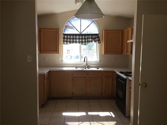 4th image of 2508 Tierra Negra Dr