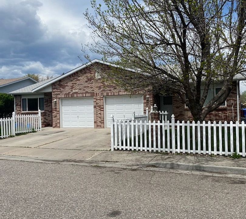 2nd image of 1761-1765 Kokanee Ct