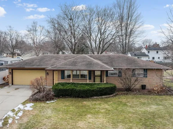 1161 Morris Ave, Green Bay, WI 54304