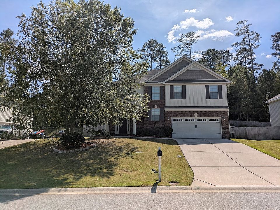 1st image of 1608 Cedar Hill Dr