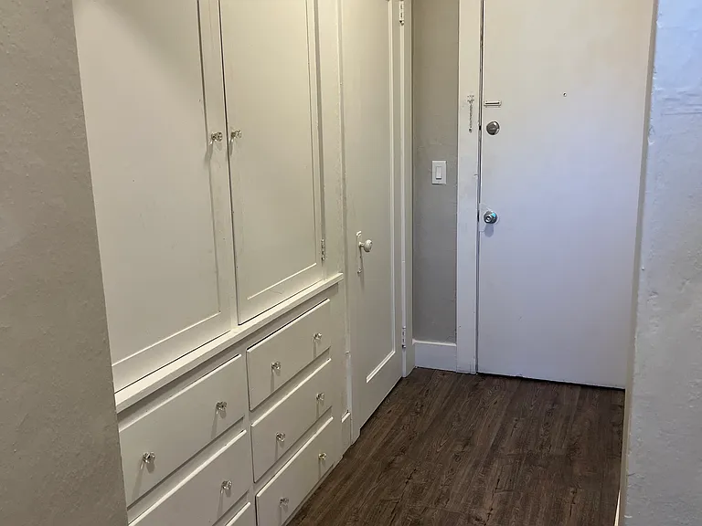 315 N L St #307 — Photo 5