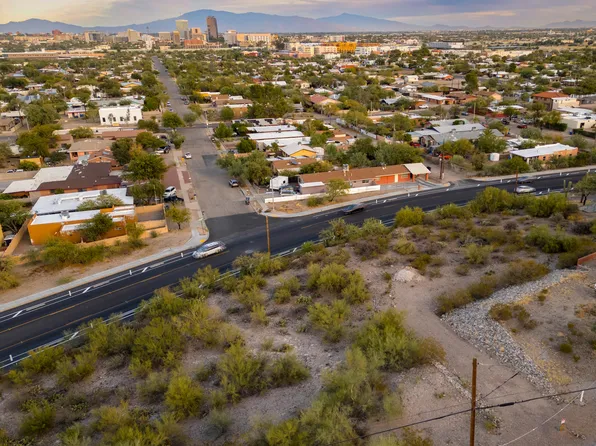 106 N Bella Vista Dr, Tucson, AZ 85745