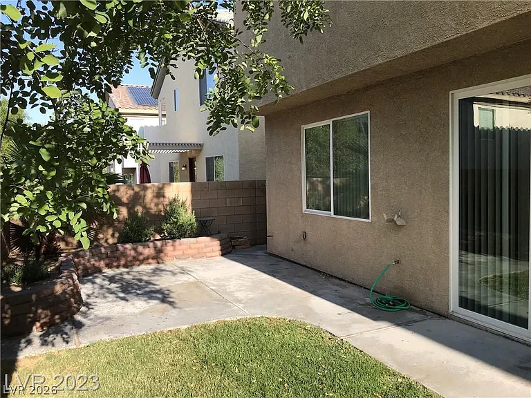 9746 Kampsville Ave — Photo 32