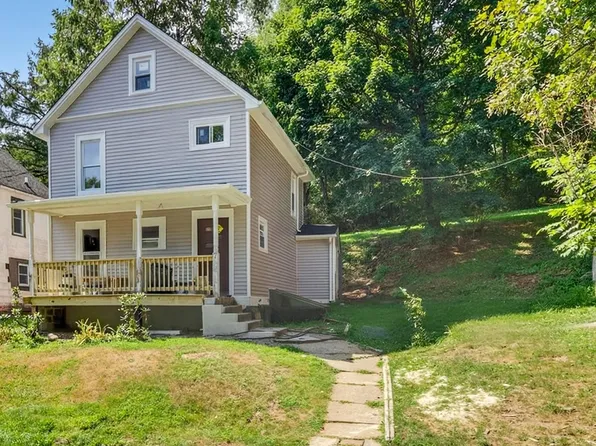 7 2nd Avenue, Unionville, NY 10988