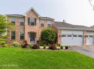3018 Haven Ln, Lindenhurst, IL 60046