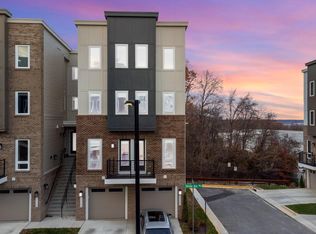 15500 Smoke Box Way UNIT 45, Woodbridge, VA 22191