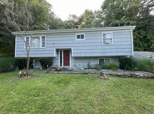 40 Overlook Dr, New Milford, CT 06776