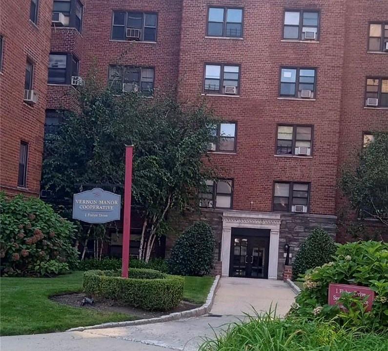 1st image of 1 Fisher Drive #303