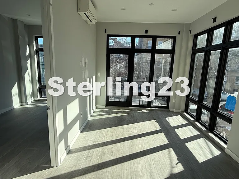 22-50 33rd St #3B — Photo 4
