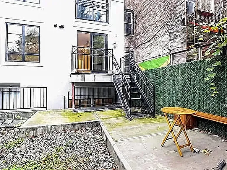 379 Sumpter St #1B — Photo 13