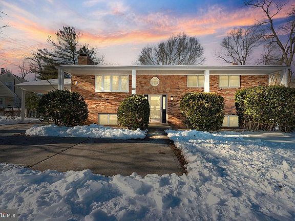 2nd image of 8003 Allentown Rd