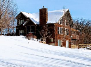 735 State Road 23, Mineral Point, WI 53565