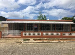 60 Calle C, Manati, PR 00674