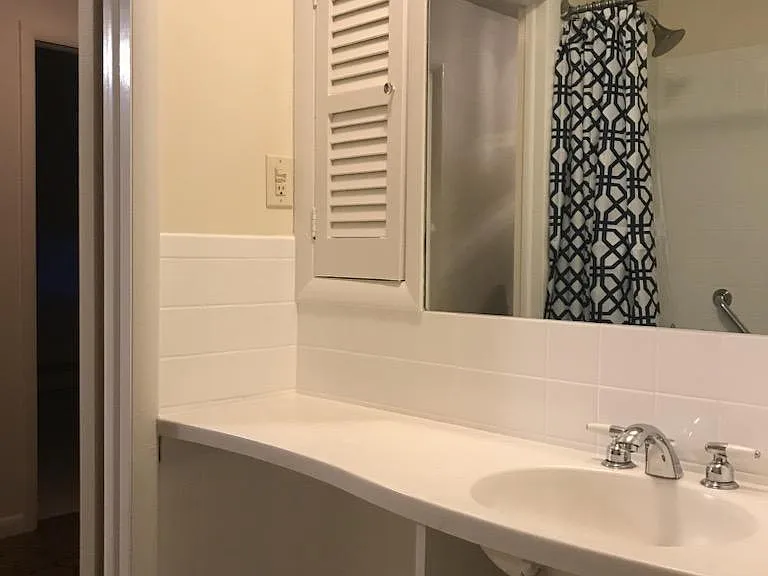 116 Meadow Rd — Photo 12