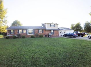 135 Mill Rd, Hodgenville, KY 42748