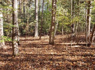 29 Section #B, Gasburg, VA 23857