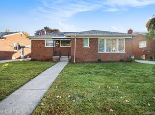 3437 Anna Ave, Trenton, MI 48183