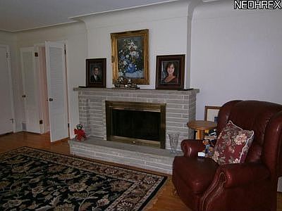2nd image of 228 S Bayshore Dr
