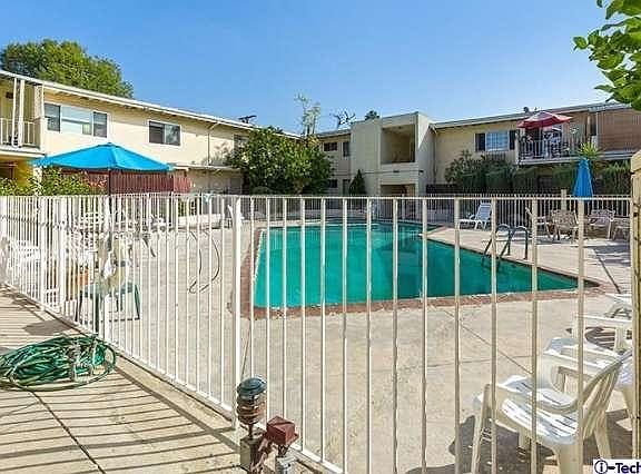 3rd image of 6000 Coldwater Canyon Ave Unit 19