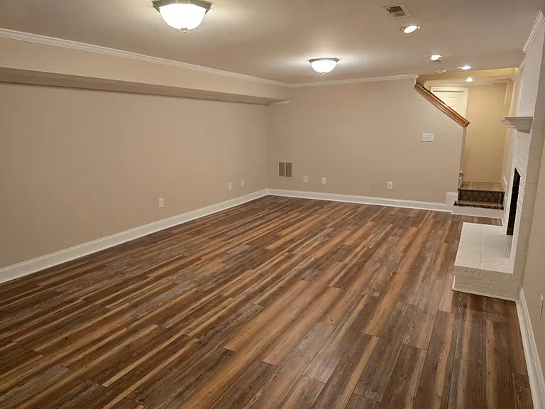 4680 Forestmanor Dr — Photo 8