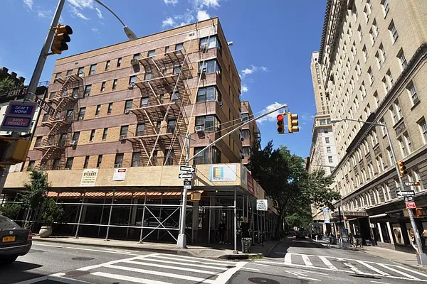 Rented by Corcoran | media 24