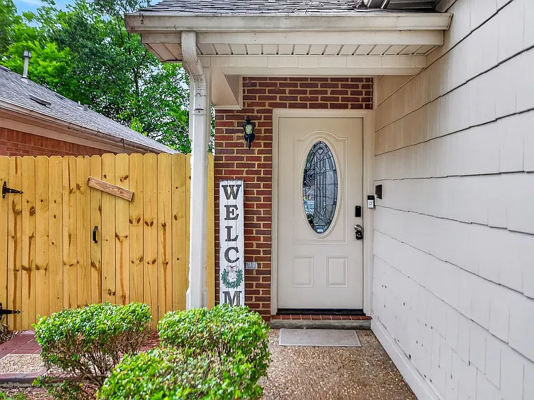 6536 Monmouth Mews #ID1533650P — Photo 24