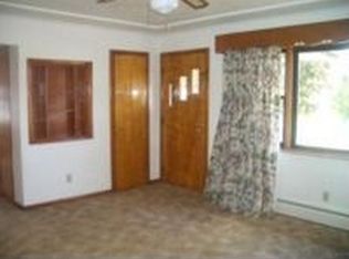 101 Simon Dr, Butler, PA 16002