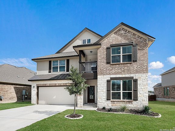 2nd image of 3227 Blenheim Park