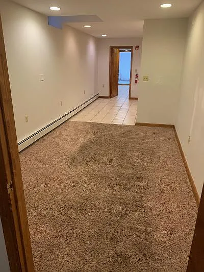 904 Country Club Dr #D — Photo 6