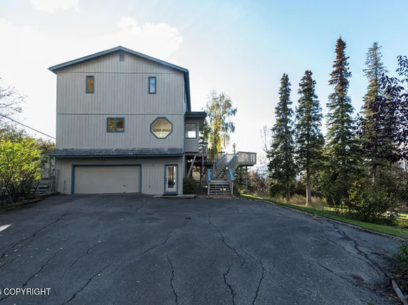 11160 Vosikof Pl, Anchorage, AK 99507