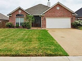 129 Roucourt Loop, College Station, TX 77845