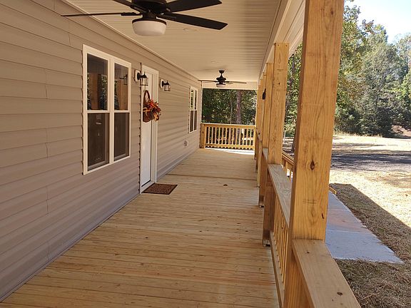 2nd image of 1284 Briar Ridge Rd
