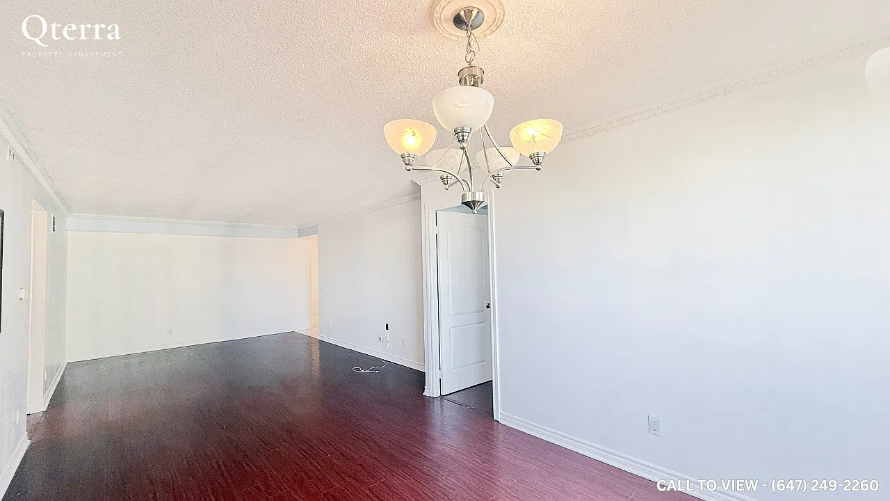 3 bed, 1350 sqft, $2,995 — Photo 3