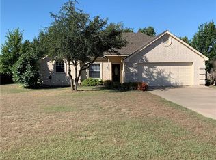 3902 Mountain Vista Dr, Granbury, TX 76048