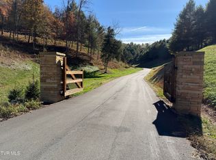 26 Vineyard Valley Trl, Butler, TN 37640